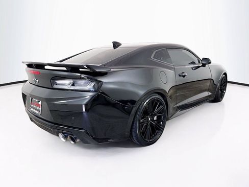 Used 2017 Chevrolet Camaro ZL1 RWD image 9
