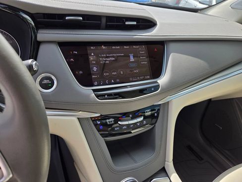 Used 2024 Cadillac XT5 Premium Luxury FWD image 26