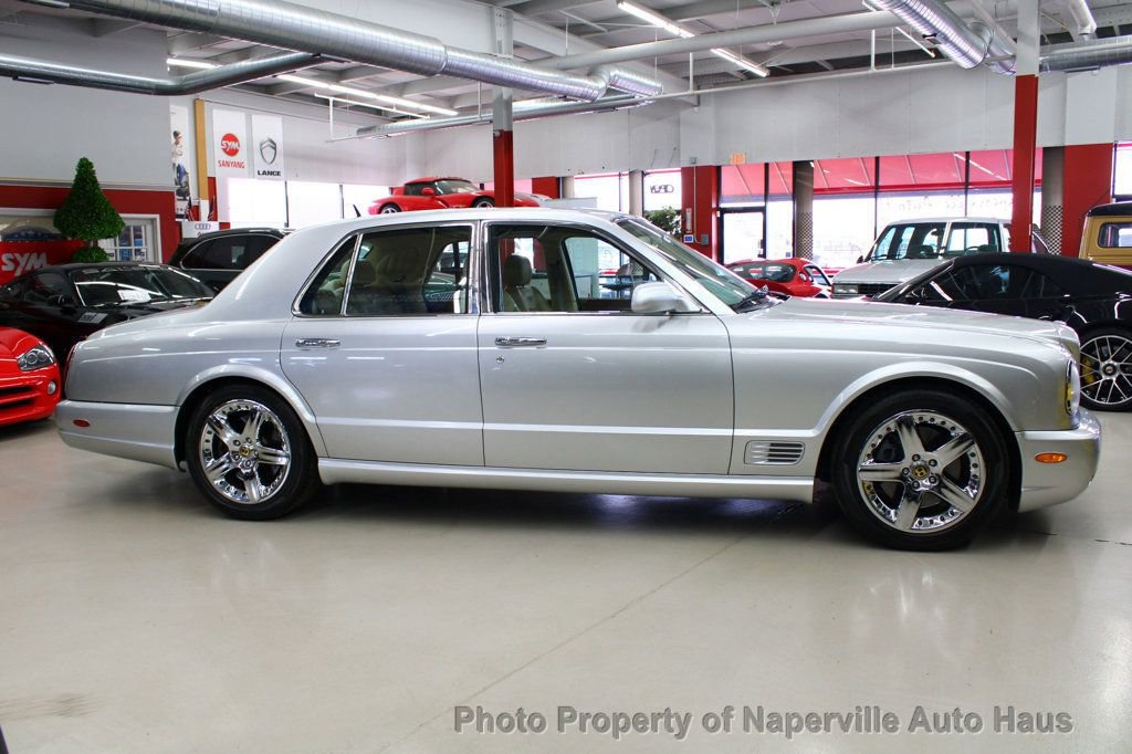 Used 2004 Bentley Arnage T RWD image 12