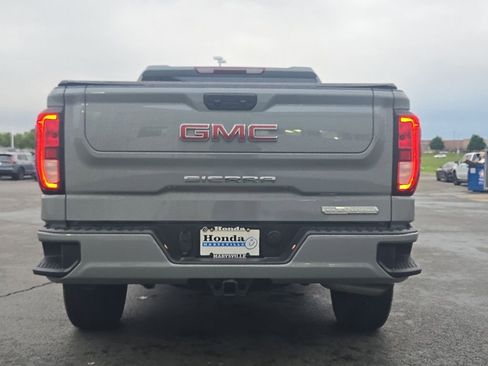 Used 2024 GMC Sierra 1500 Elevation AWD/4WD image 8