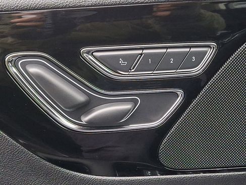 Used 2023 Lincoln Aviator AWD w/ Premium Package image 28