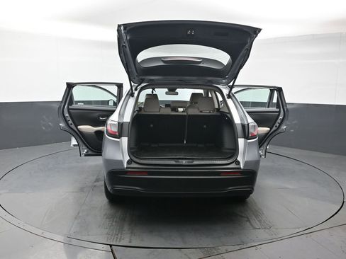 Certified 2023 Honda HR-V LX image 45