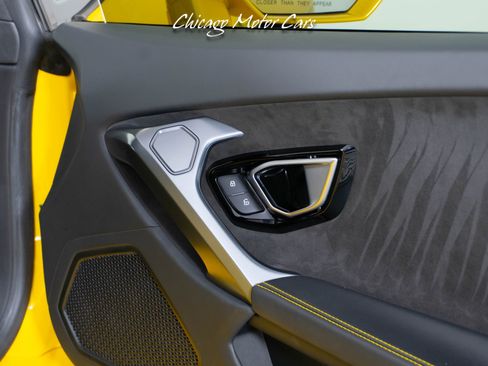 Used 2017 Lamborghini Huracan LP 580-2 image 43