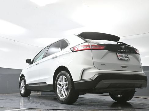 Used 2024 Ford Edge SEL AWD/4WD image 56