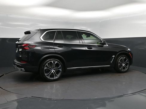Used 2024 BMW X5 xDrive50e w/ Premium Package AWD/4WD image 8