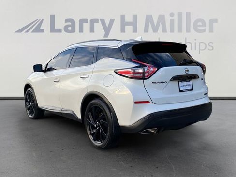 Used 2018 Nissan Murano SL w/ Midnight Edition Package FWD image 3