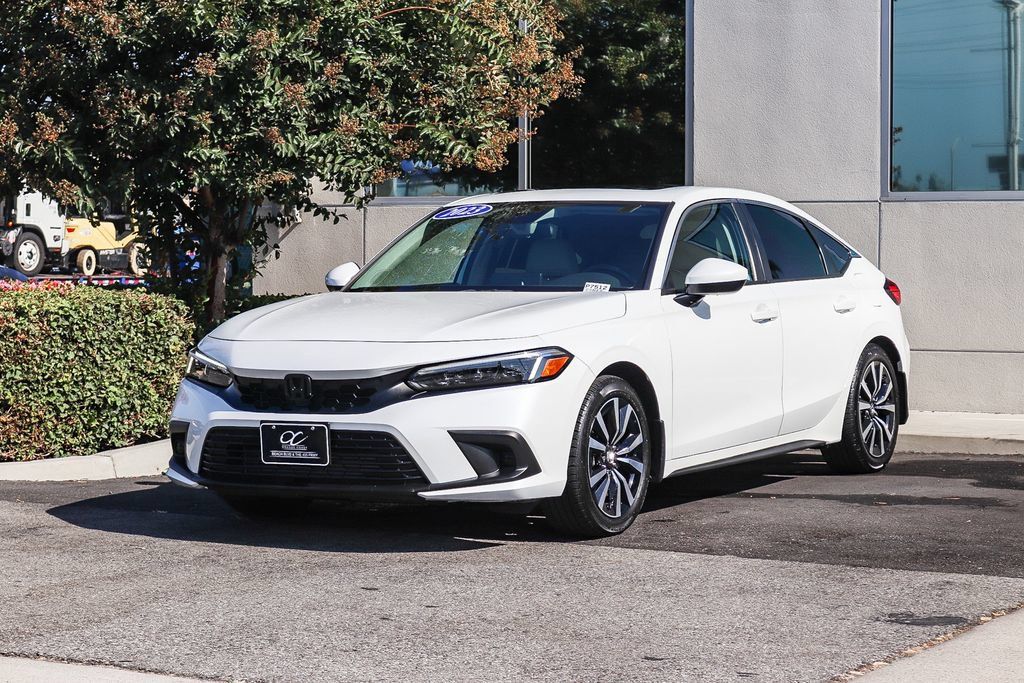Used 2023 Honda Civic EX-L image 3