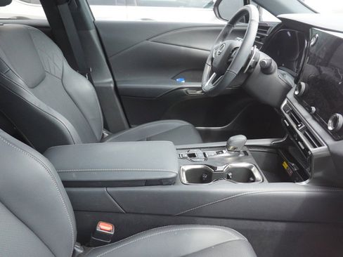 Used 2023 Lexus RX 350 Premium w/ Cold Area Package FWD image 9