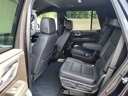 Used 2023 Chevrolet Tahoe LT AWD/4WD image 13