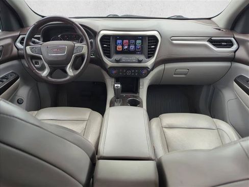 Used 2017 GMC Acadia SLT FWD image 24