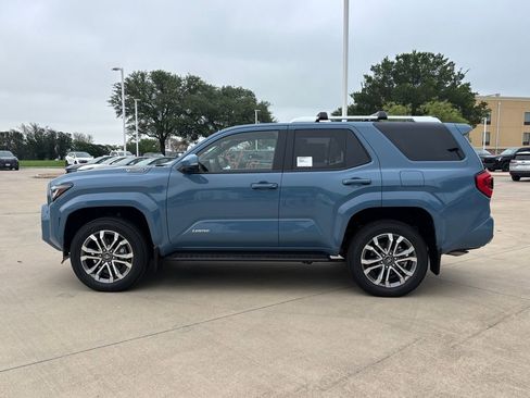 New 2026 Toyota 4Runner Limited AWD/4WD image 2