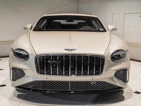 Used 2026 Bentley Continental GT AWD/4WD image 8