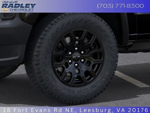 Used 2026 Chevrolet Colorado Trail Boss AWD/4WD image 10
