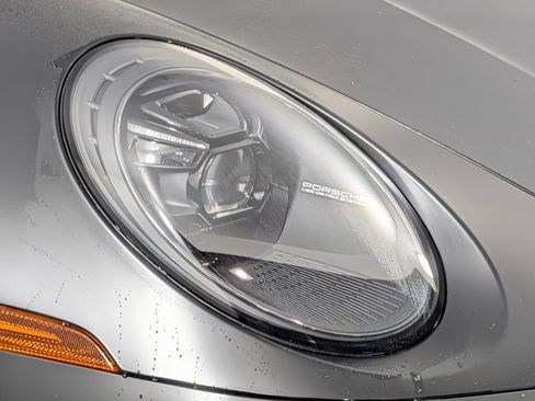 Certified 2022 Porsche 911 Turbo S AWD/4WD image 15