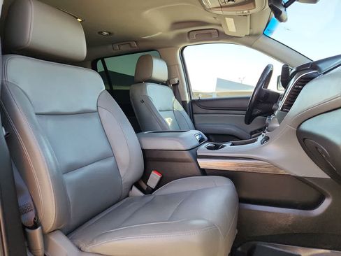 Used 2018 Chevrolet Tahoe LT image 18