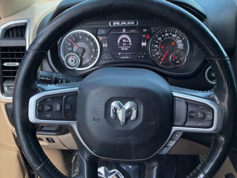 Used 2020 RAM 1500 Big Horn RWD image 10