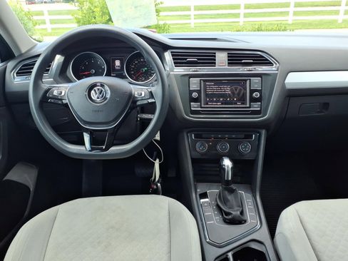 Used 2020 Volkswagen Tiguan S FWD image 14