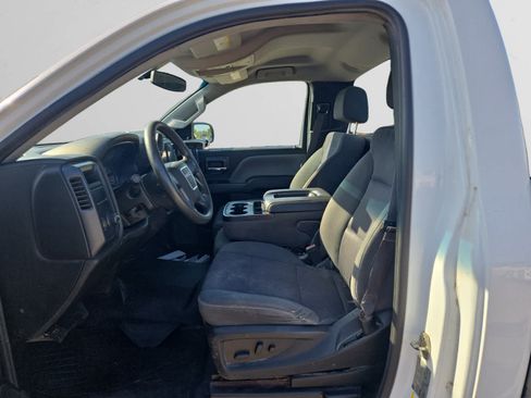 Used 2018 GMC Sierra 1500 2WD Regular Cab image 9