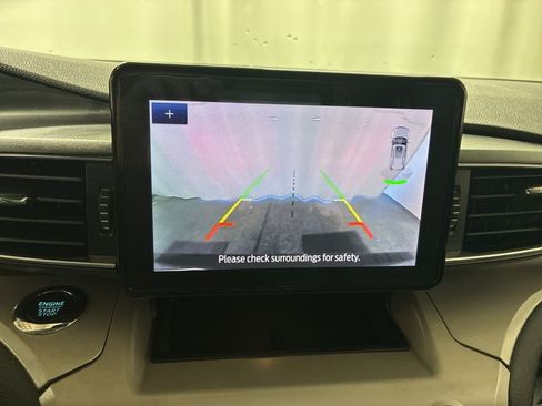 Used 2023 Ford Explorer XLT w/ Equipment Group 202A image 20