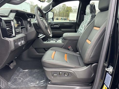 New 2026 GMC Sierra 3500 AT4 w/ AT4 Premium Plus Package image 9