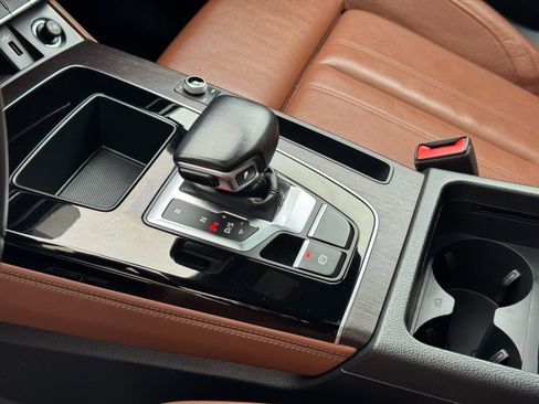 Used 2022 Audi Q5 2.0T Premium Plus w/ Premium Plus Package image 27