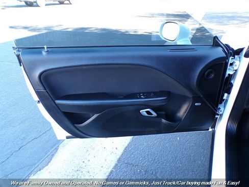 Used 2016 Dodge Challenger R/T w/ Blacktop Package image 12