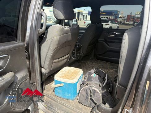 Used 2022 RAM 1500 Big Horn AWD/4WD image 12