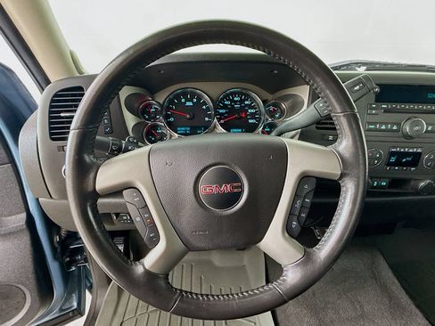 Used 2013 GMC Sierra 2500 SLE w/ SLE Preferred Package AWD/4WD image 13
