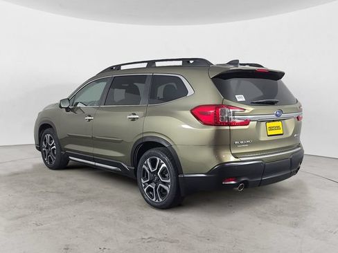 Used 2023 Subaru Ascent Touring AWD/4WD image 7