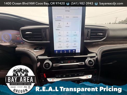 Used 2021 Ford Explorer Platinum w/ Equipment Group 601A AWD/4WD image 23