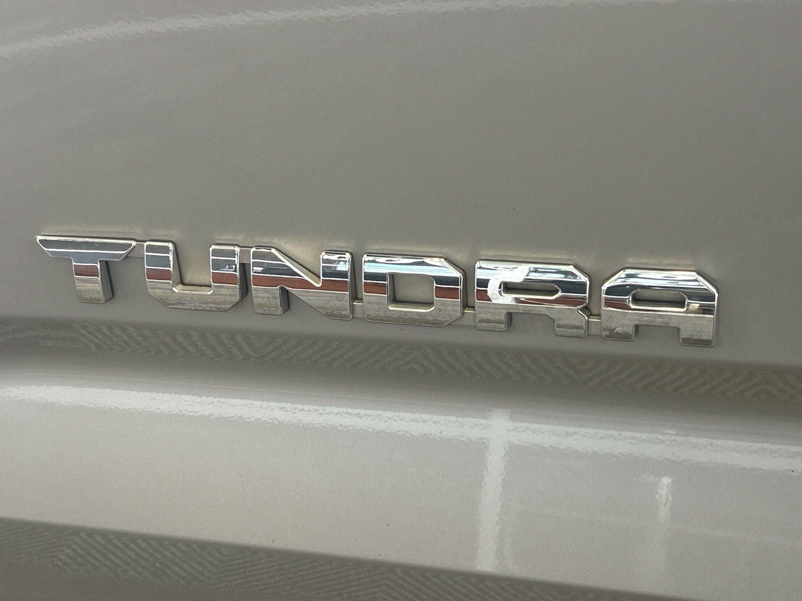 Used 2026 Toyota Tundra Limited AWD/4WD image 10