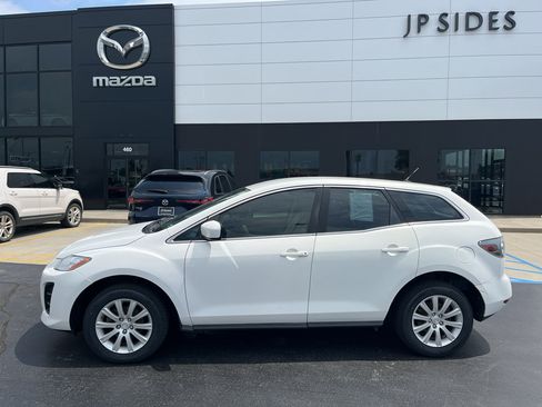 Used 2011 MAZDA CX-7 i SV FWD image 2
