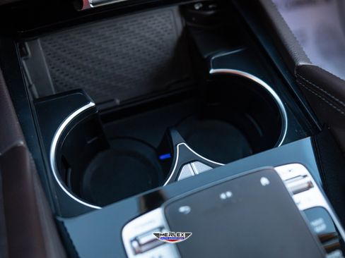 Used 2020 Mercedes-Benz GLS 450 4MATIC image 37