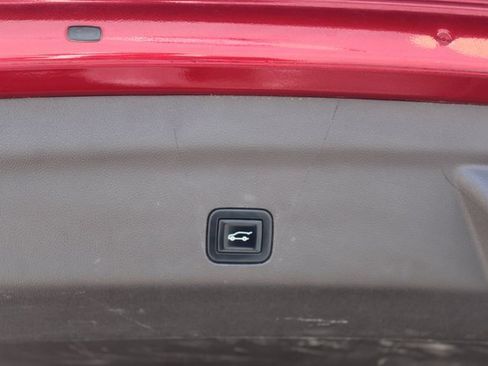 Used 2022 GMC Yukon Denali image 7