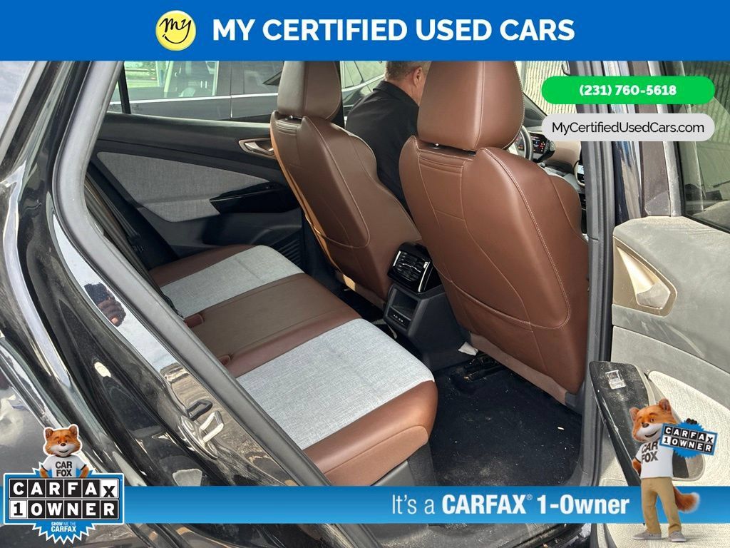 Used 2023 Volkswagen ID.4 2WD image 7
