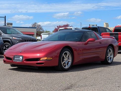 Used 2002 Chevrolet Corvette Coupe w/ Preferred Equipment Group2 RWD image 5