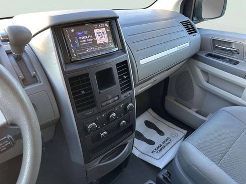 Used 2009 Dodge Grand Caravan SE w/ Climate Group FWD image 22