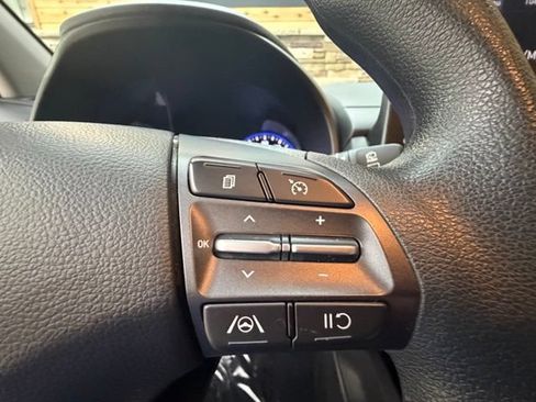Used 2023 Hyundai Kona SEL w/ Cargo Package AWD/4WD image 25