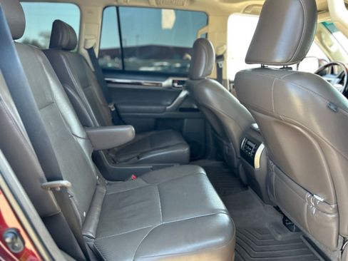 Used 2017 Lexus GX 460 Luxury AWD/4WD image 12