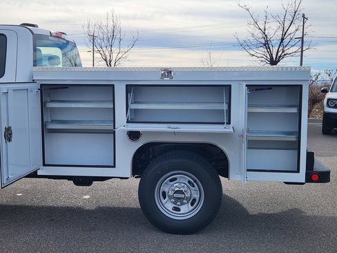 New 2026 Ford F250 XL w/ XL Chrome Package AWD/4WD image 5