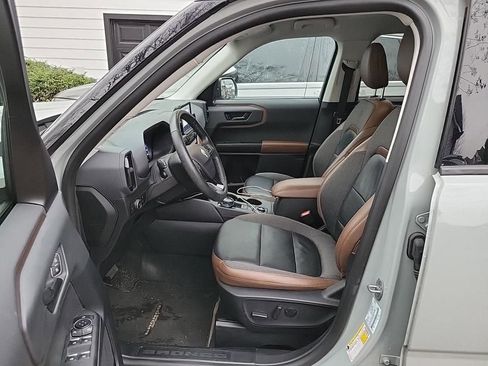 Certified 2022 Ford Bronco Sport Outer Banks w/ Tech Package image 6