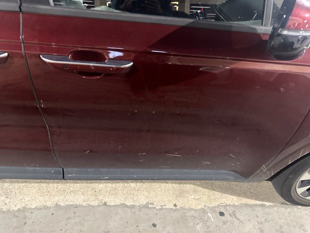 Certified 2024 Kia Carnival EX FWD image 7