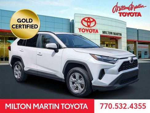 Certified 2024 Toyota RAV4 XLE FWD image 1