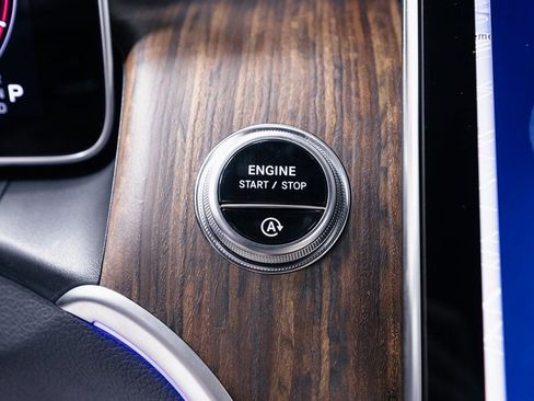 Certified 2026 Mercedes-Benz GLC 300 4MATIC image 16