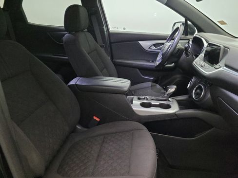 Used 2019 Chevrolet Blazer LT image 21