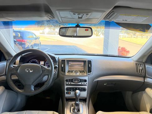 Used 2012 INFINITI G25 Journey image 9