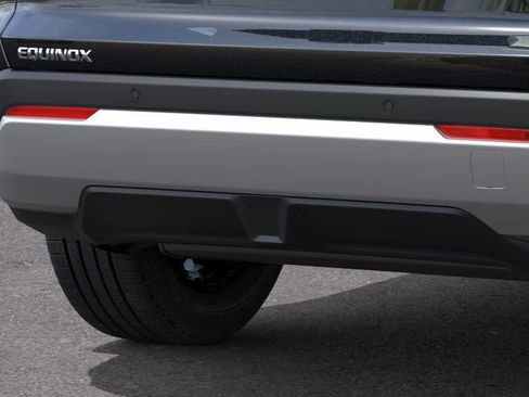 New 2026 Chevrolet Equinox LT image 14
