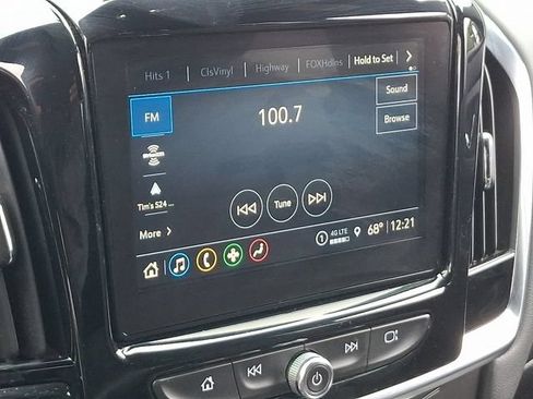 Used 2023 Chevrolet Traverse LT w/ LPO, Floor Liner Package AWD/4WD image 12