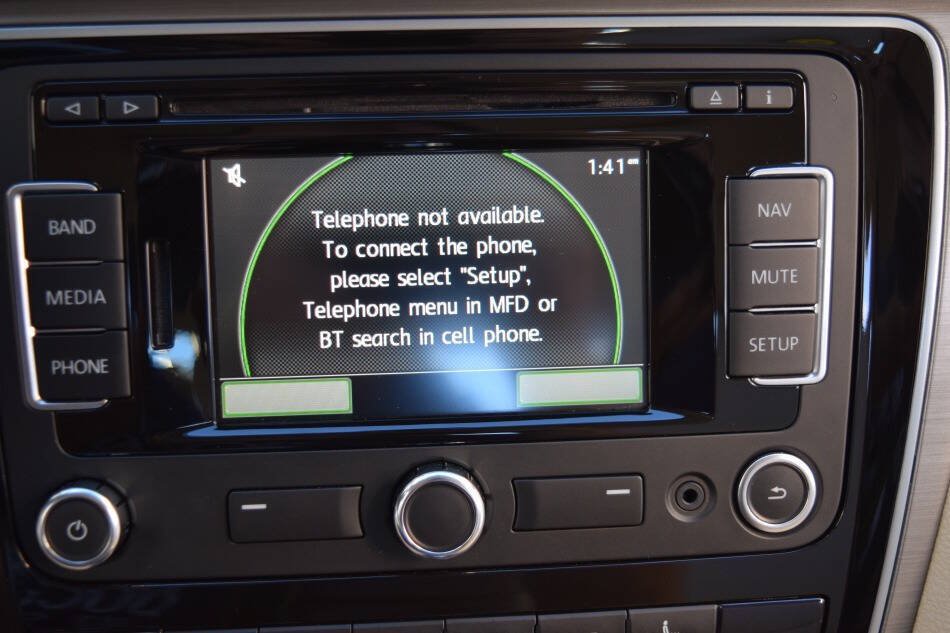 Used 2014 Volkswagen Passat TDI SE FWD image 67