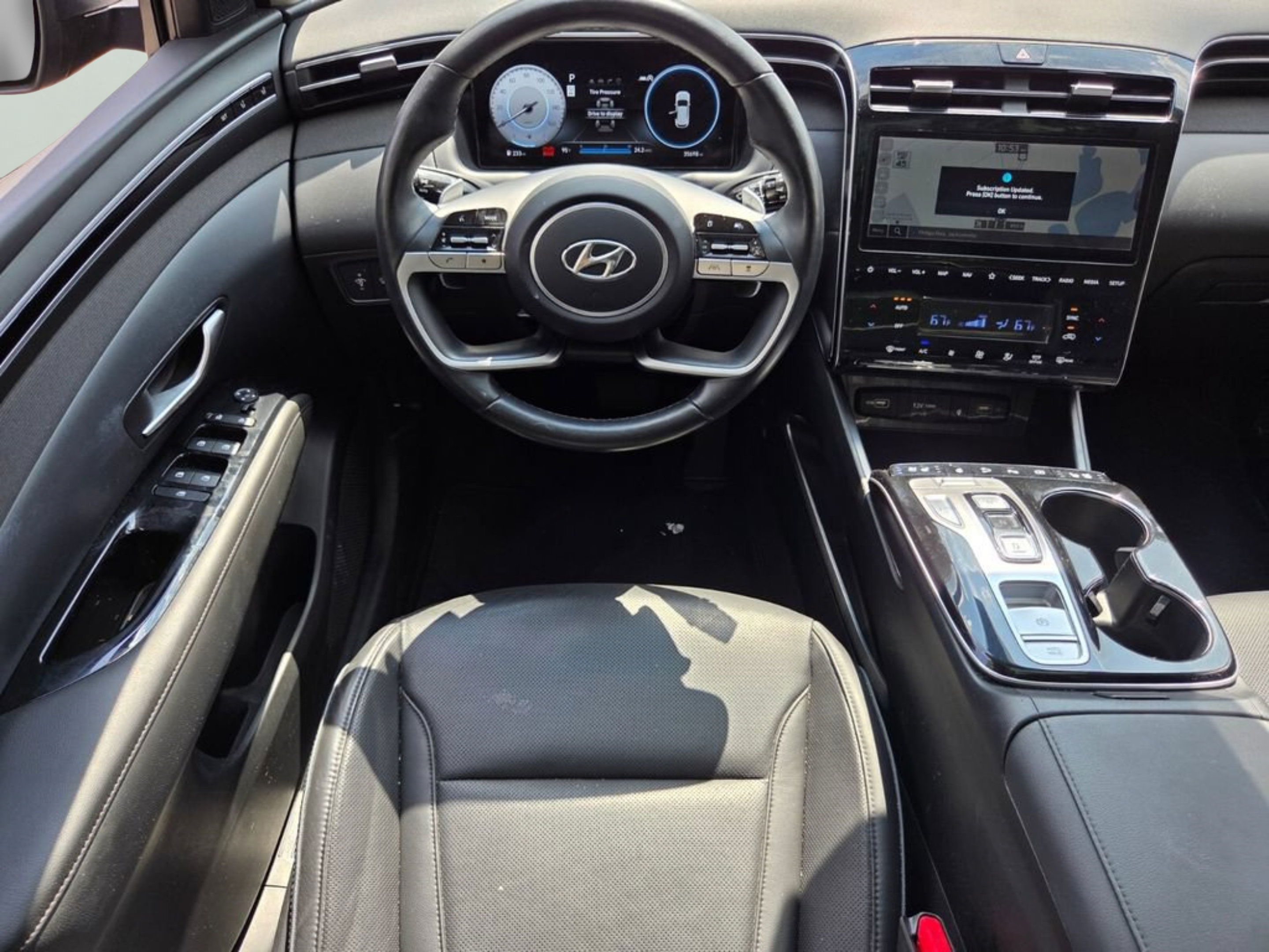 Used 2022 Hyundai Tucson Limited FWD image 12